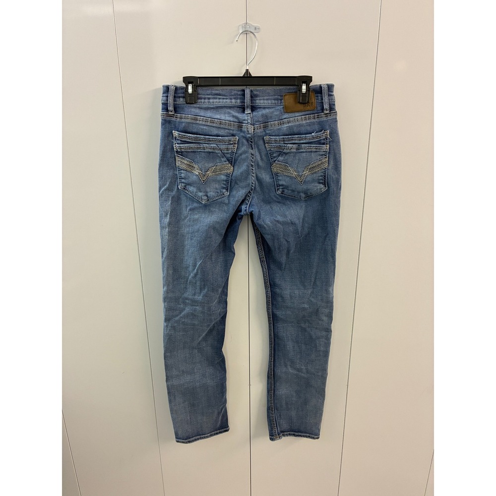 BKE Jake Straight Leg Jeans Mens 33x32 Medium Wash Blue Denim Embroidered Pocket